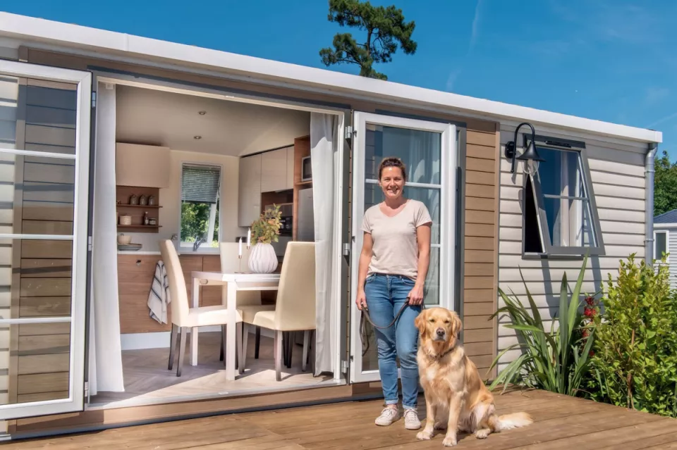Mobil-home et animaux de compagnie : le guide pratique
