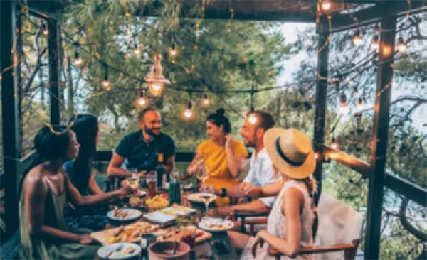 <p><a href="https://www.guidedumobilhome.com/guide/louer/sous-location-mobil-home">Peut-on mettre son mobil-home en location quand on ne l'occupe pas ?</a></p>