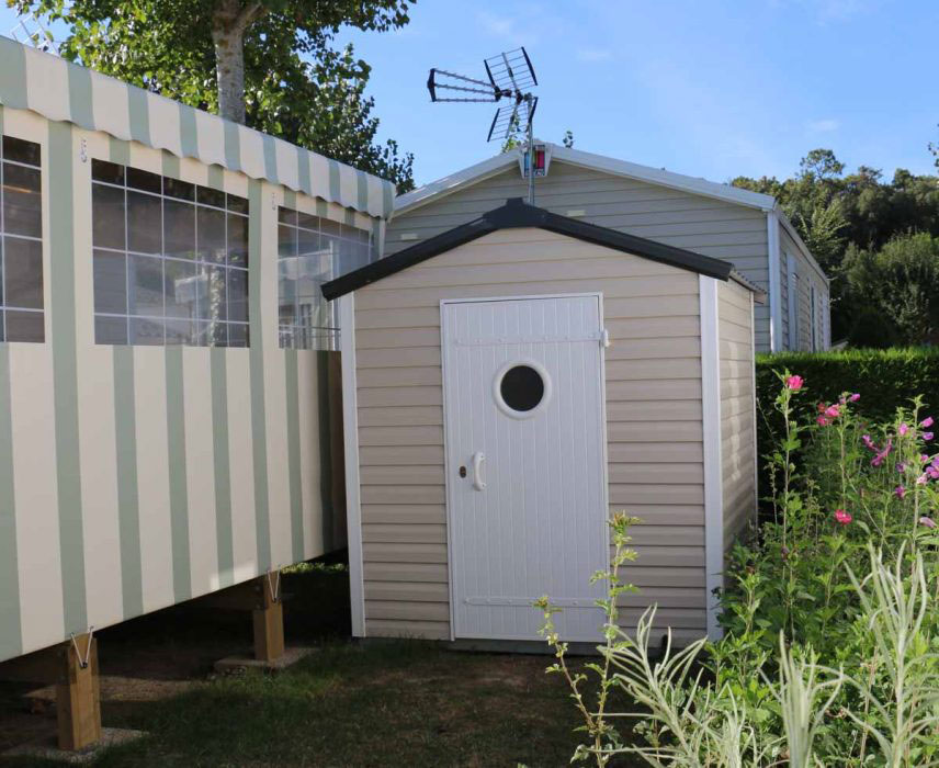 abri de jardin terrain mobil home camping